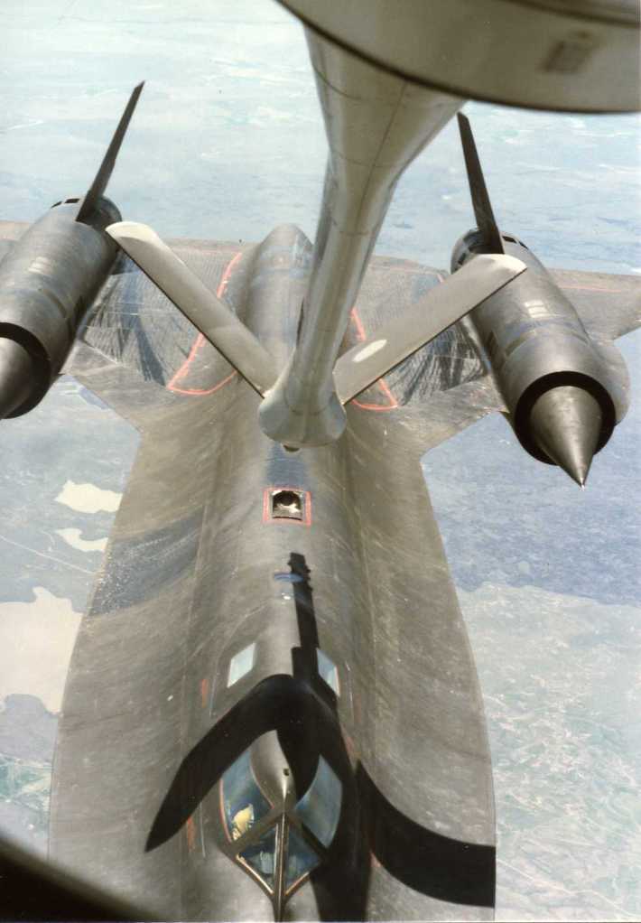 KC-135 Refueling SR-71 Blackbird